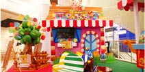 《糖果传奇》甜蜜小屋落成 引爆围观人潮