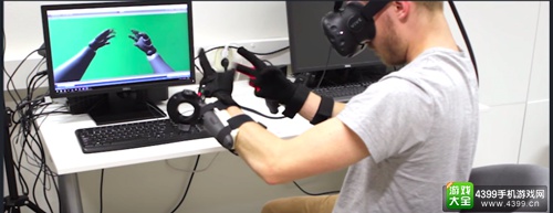 ManusVR帮我们把手伸进了虚拟世界  实时跟踪手臂来了