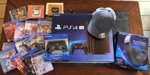 女子被砸伤 对方补偿PS4大礼包!网友:我也想被砸!