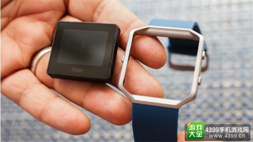 Fitbit BlazeֱCES2016 Ϊ˶